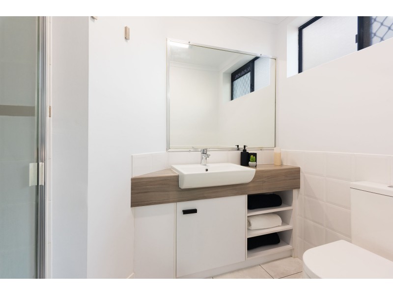 1/147 Hawthorne Road, Hawthorne QLD 4171