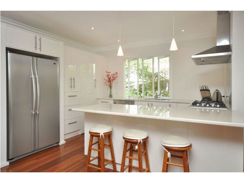 15 Lymm Street, Mount Gravatt East QLD 4122