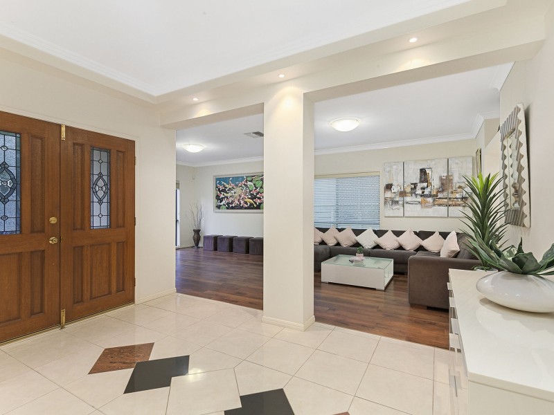 14 Dawson Drive, Manly West QLD 4179