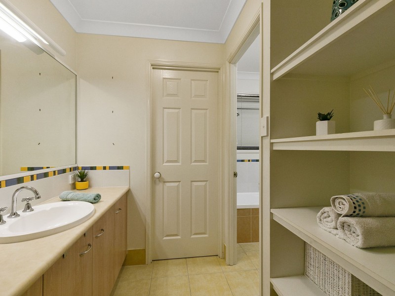 14 Dawson Drive, Manly West QLD 4179