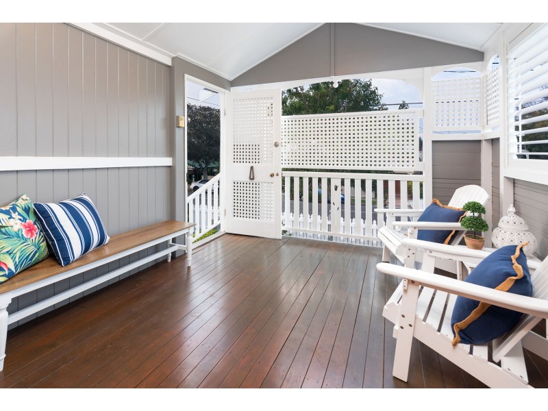 23 Stratton Terrace, Wynnum QLD 4178