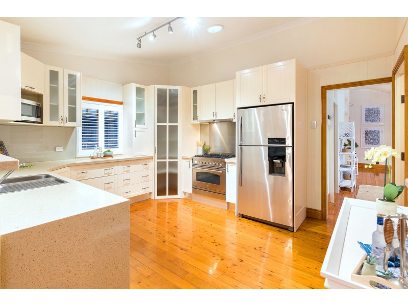 23 Stratton Terrace, Wynnum QLD 4178
