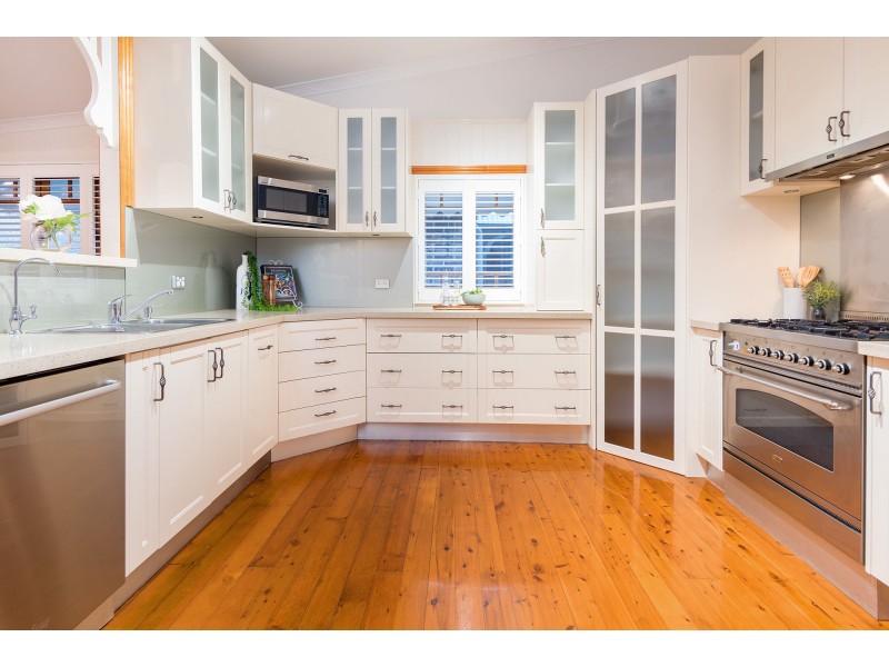 23 Stratton Terrace, Wynnum QLD 4178