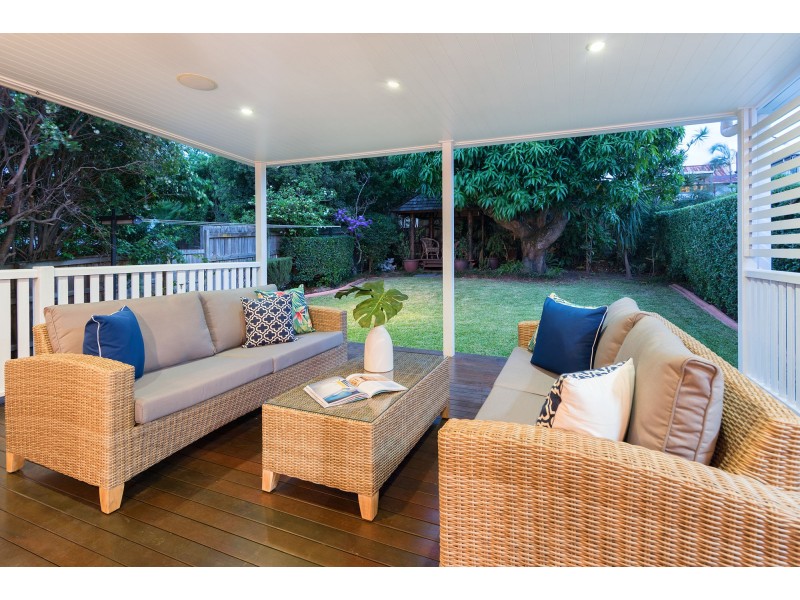 23 Stratton Terrace, Wynnum QLD 4178
