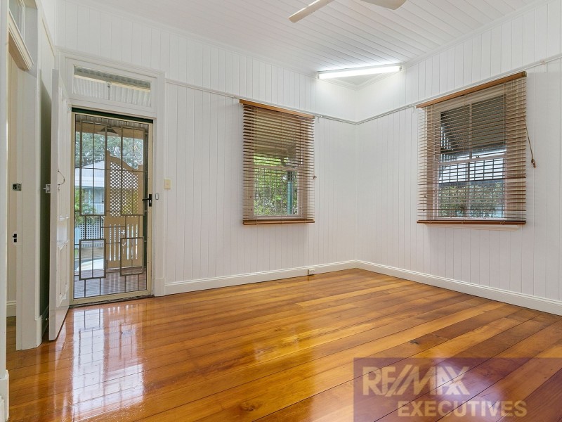 29 Cedar Street, Greenslopes QLD 4120