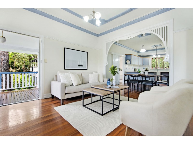 49 Park Rd West, Dutton Park QLD 4102