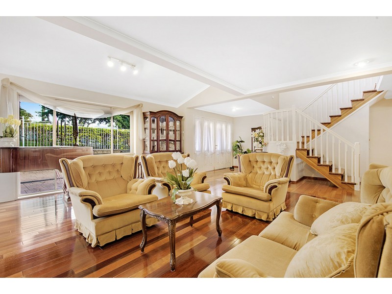 60 Esher St, Tarragindi QLD 4121