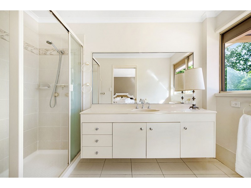 60 Esher St, Tarragindi QLD 4121