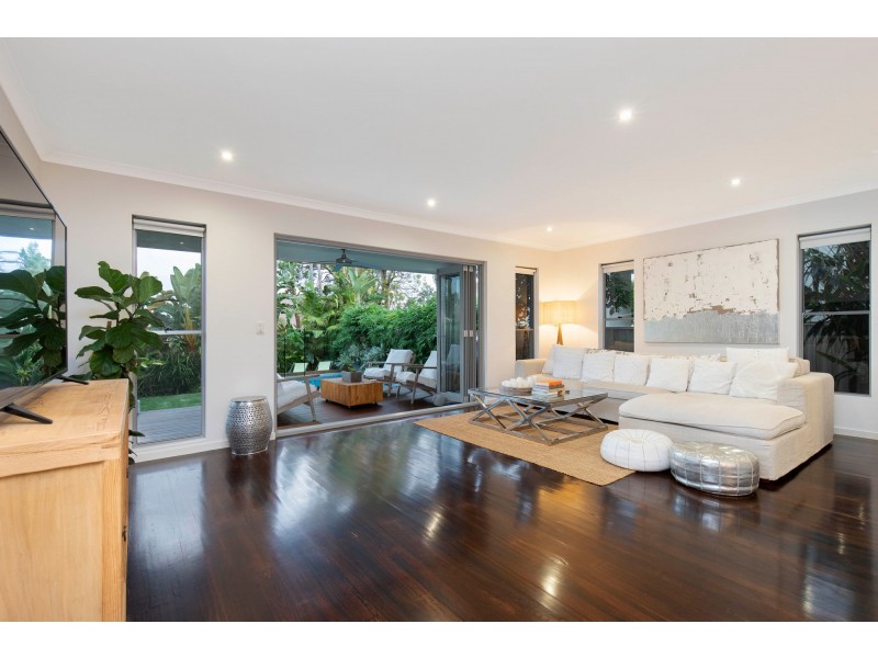 79 Whitworth Road, Cannon Hill QLD 4170