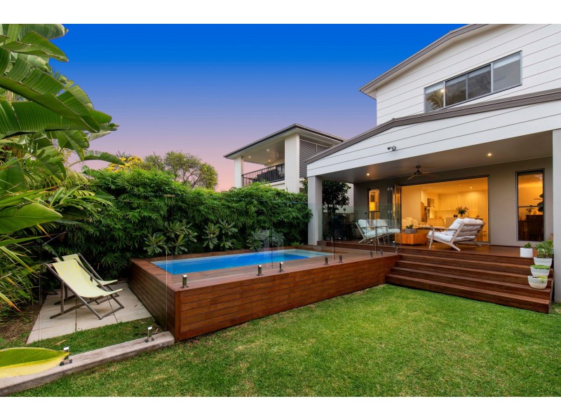 79 Whitworth Road, Cannon Hill QLD 4170