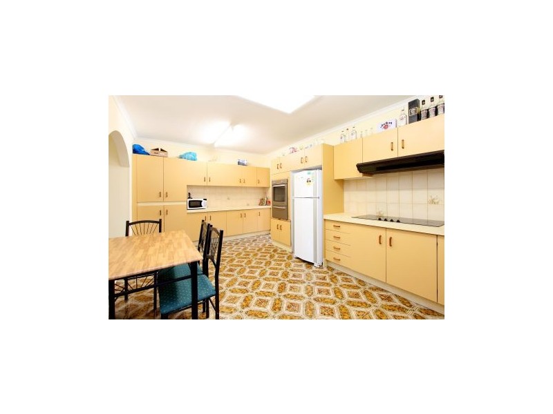 104 Leicester Street, Coorparoo QLD 4151