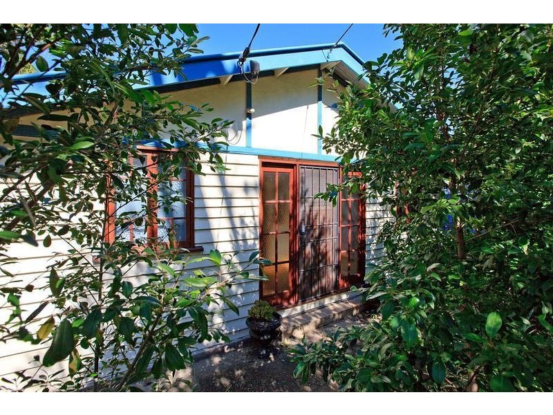 58 Balmoral St, Hawthorne QLD 4171