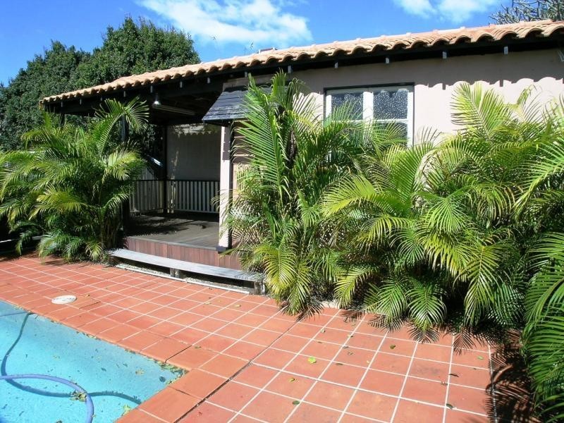 95 Grattan Tce, Manly QLD 4179