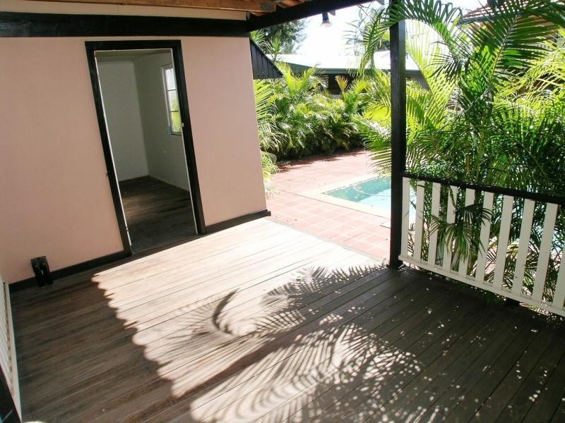 95 Grattan Tce, Manly QLD 4179