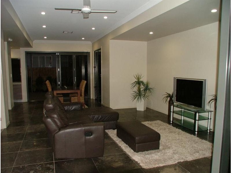 29 Worden St, Morningside QLD 4170