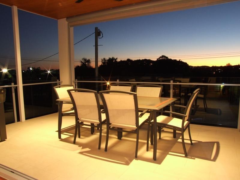 23 Collings  St, Balmoral QLD 4171