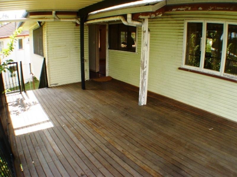 6 Miawela St, Seven Hills QLD 4170