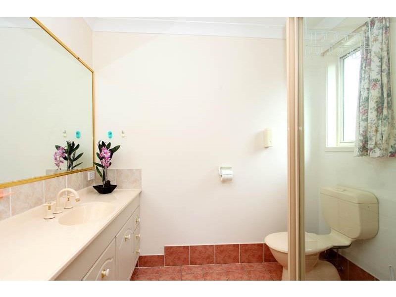 63 Delaney Cct, Carindale QLD 4152