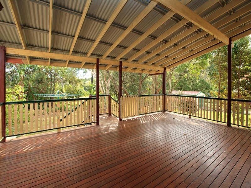 93 Sterculia Ave, Holland Park QLD 4121