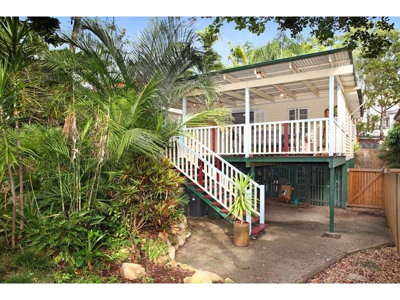 10 Mona St, Coorparoo QLD 4151