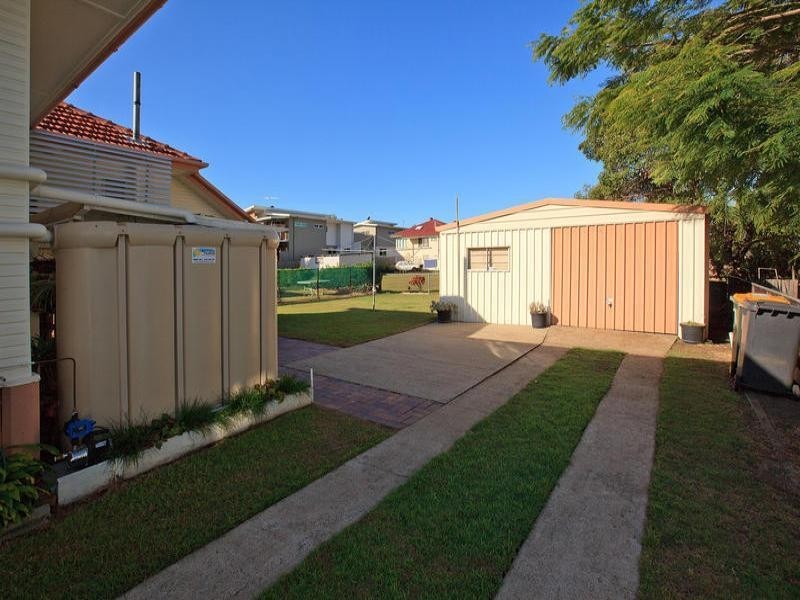 66 Smallman  St, Bulimba QLD 4171