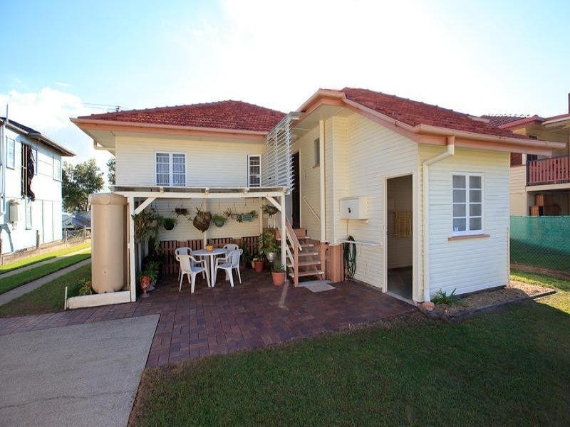 66 Smallman  St, Bulimba QLD 4171