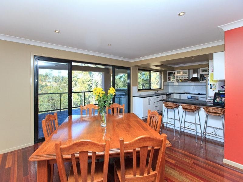 8 Olive Pl, Carindale QLD 4152