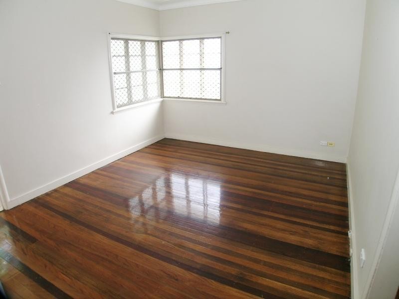 91 Grenfell St, Mount Gravatt East QLD 4122