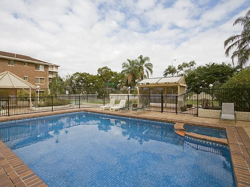 89 Thorn  St, Kangaroo Point QLD 4169