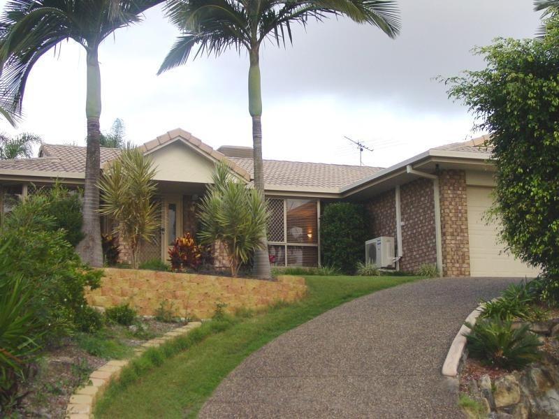 39 Yvonne  Cres, Mount Warren Park QLD 4207