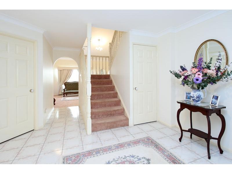 19 Grevillea St, Mount Gravatt East QLD 4122