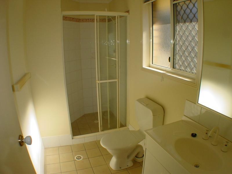 44 Berkshire Pl, Springfield Lakes QLD 4300