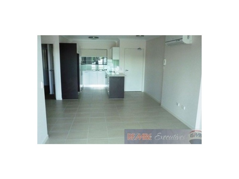 8/58 Burrai Street, Morningside QLD 4170