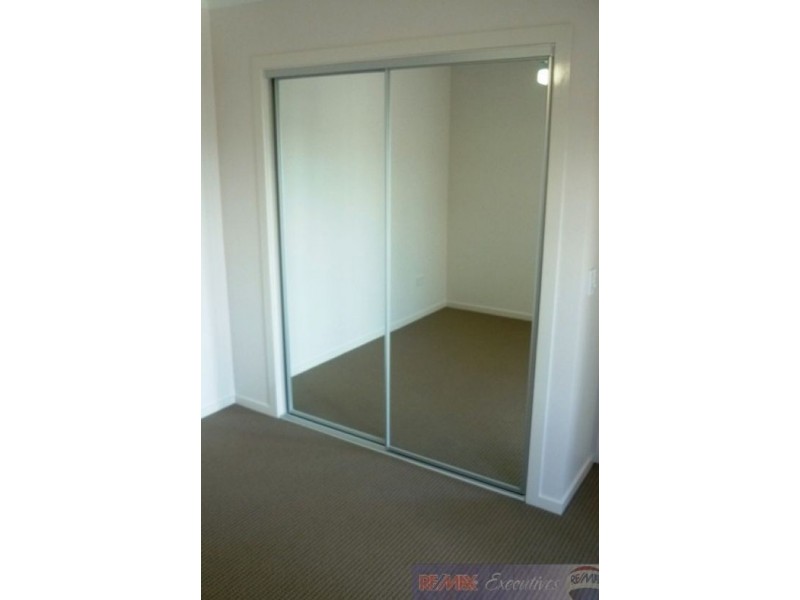 8/58 Burrai Street, Morningside QLD 4170