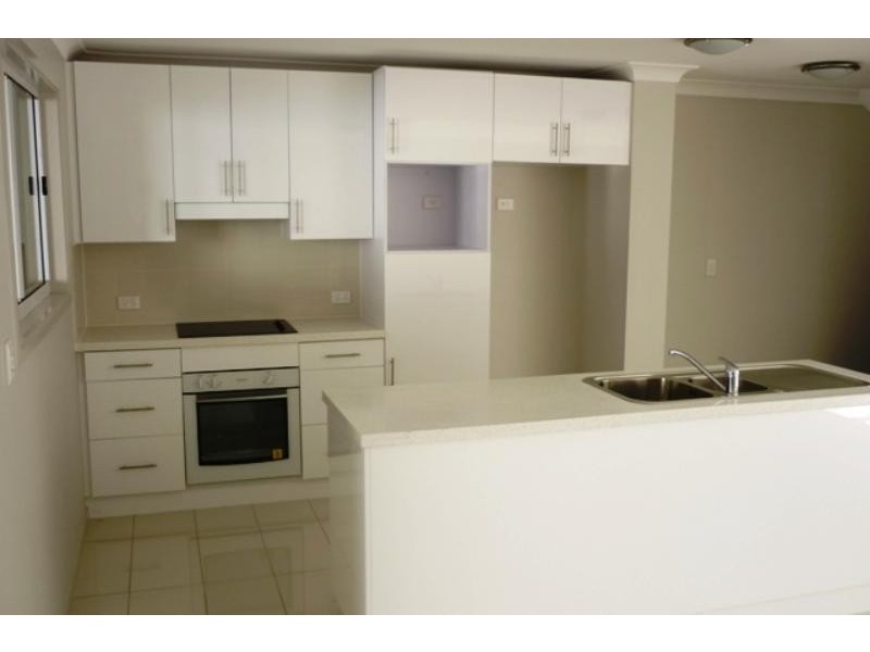 108 Nicholson Street, Greenslopes QLD 4120