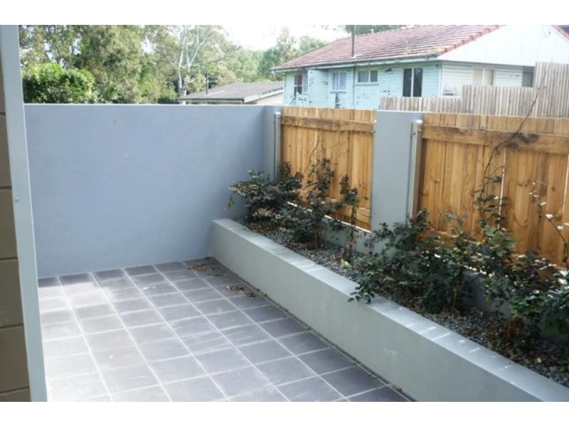 108 Nicholson Street, Greenslopes QLD 4120