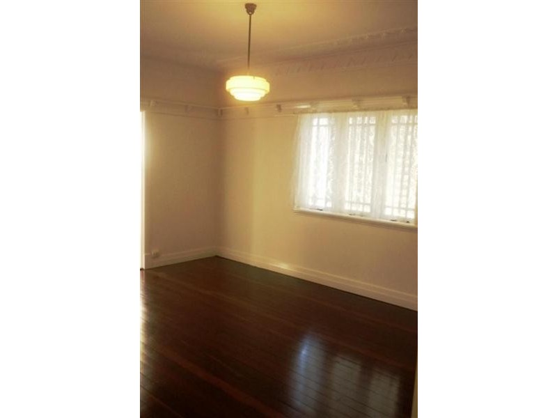 91 Ridge Street, Greenslopes QLD 4120