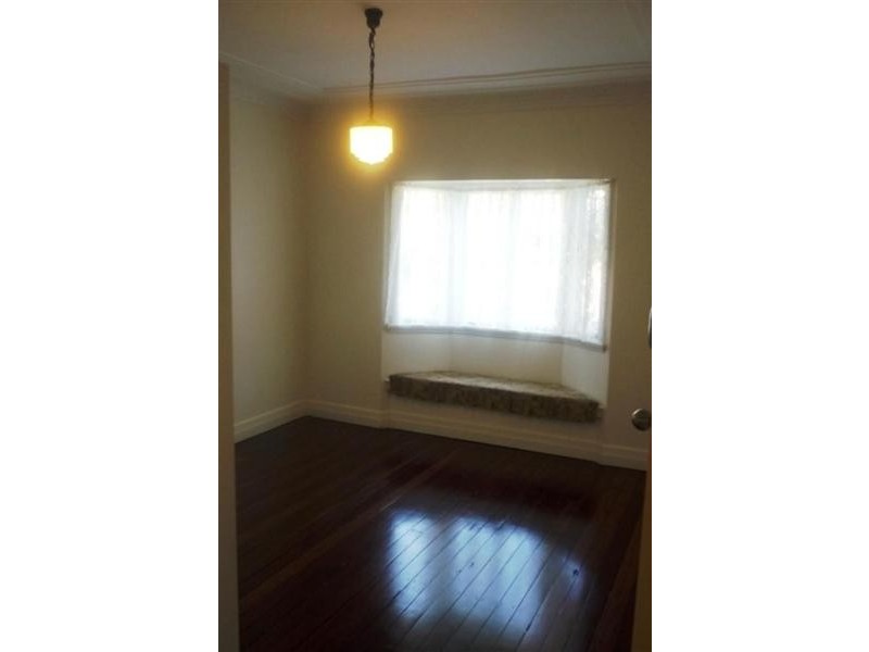 91 Ridge Street, Greenslopes QLD 4120