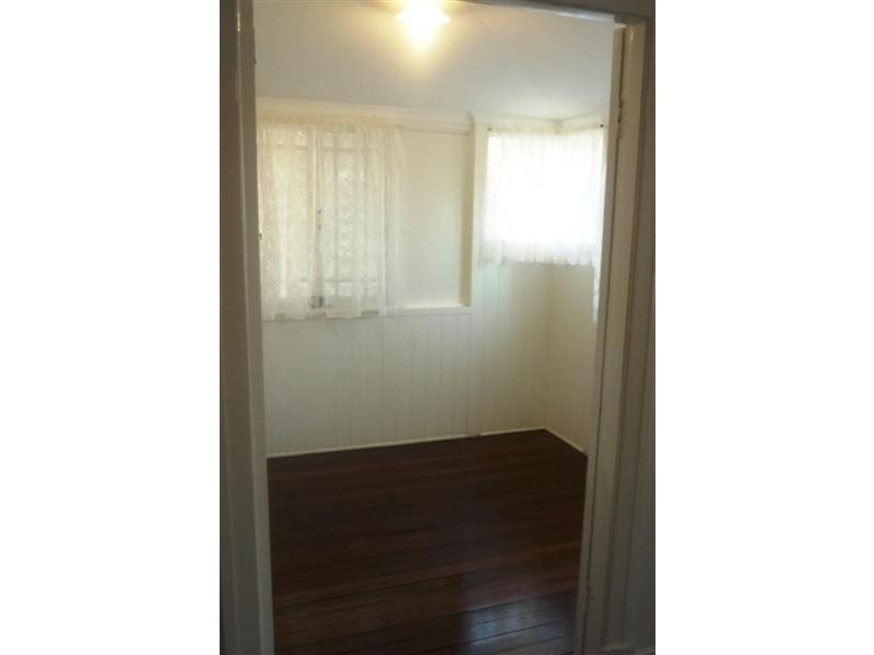 91 Ridge Street, Greenslopes QLD 4120