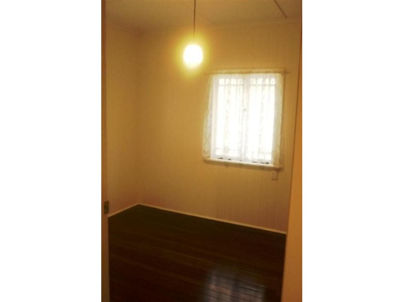 91 Ridge Street, Greenslopes QLD 4120