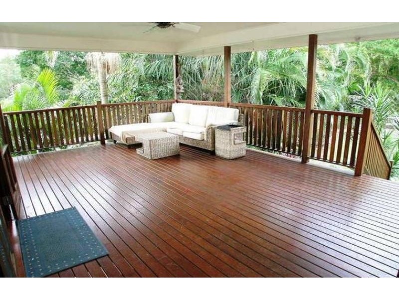 37 Carnelian Street, Holland Park QLD 4121