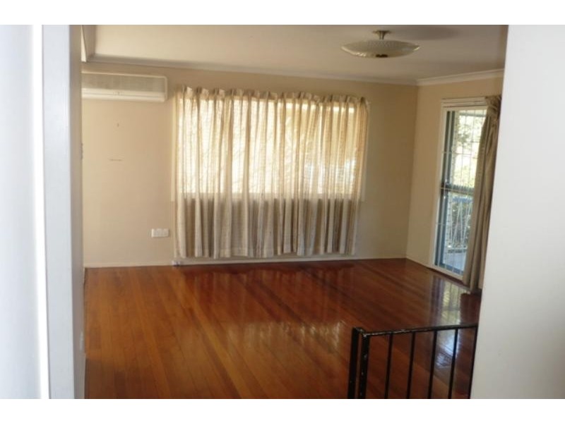 49 Lewana Street, Mansfield QLD 4122