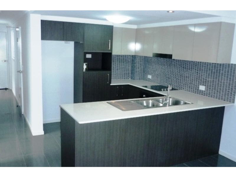 2/82 Grenfell Street, Mount Gravatt East QLD 4122