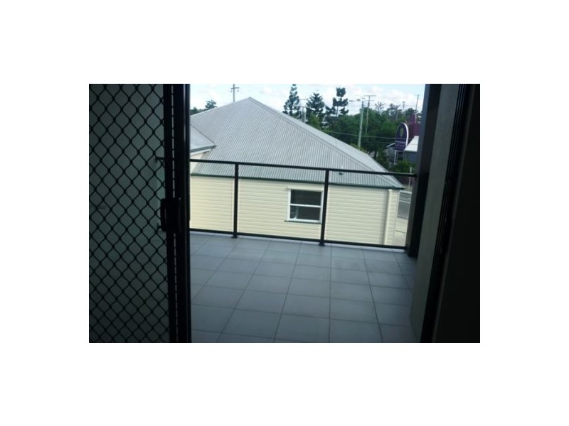 8/58 Burrai Street, Morningside QLD 4170