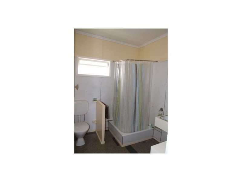 14 Camboor Street, Camp Hill QLD 4152