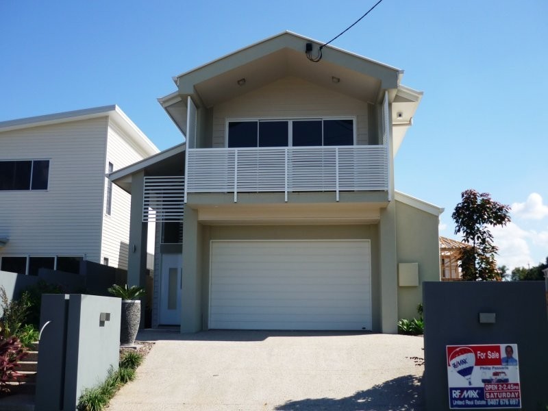 4 School Street, Hendra QLD 4011