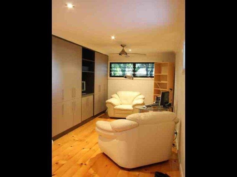 97 Rawlins Street, Kangaroo Point QLD 4169