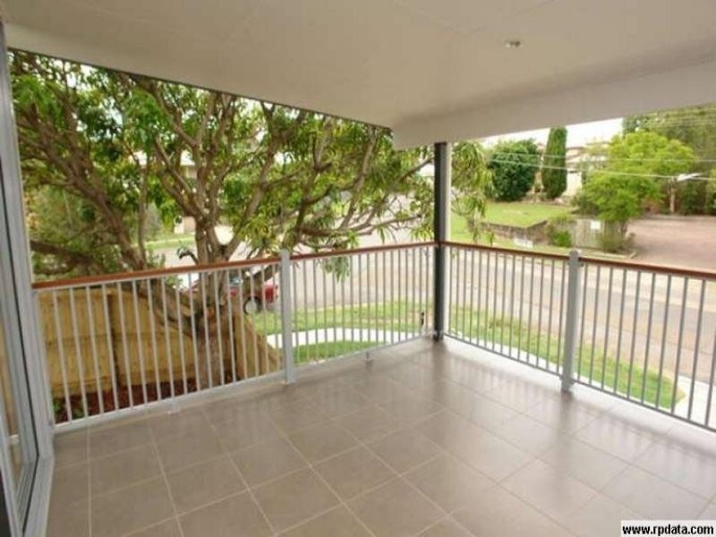 60 Dickson Street, Morningside QLD 4170