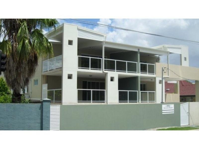 2/372 Wynnum Road, Norman Park QLD 4170