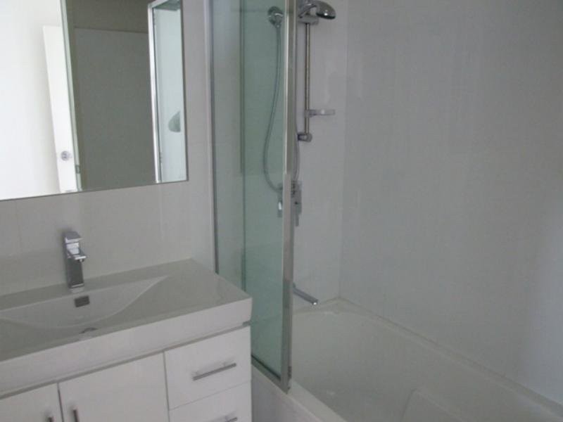 2/372 Wynnum Road, Norman Park QLD 4170